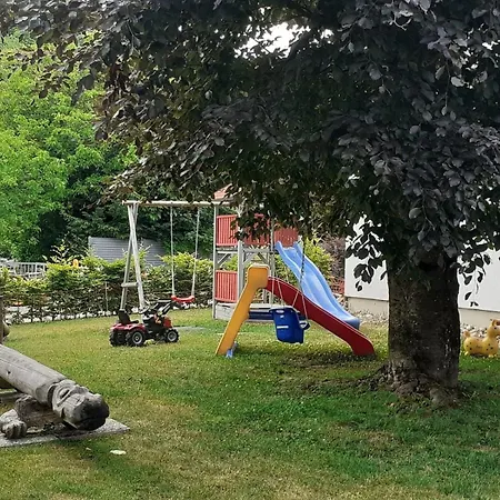Chiemgau-Comfort B2 Ferienwohnanlage Oberaudorf Mit Sauna Appartement *